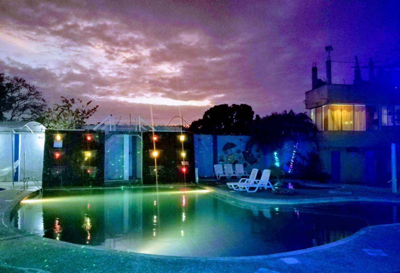 Rio Suites Tonsupa Buitenkant foto